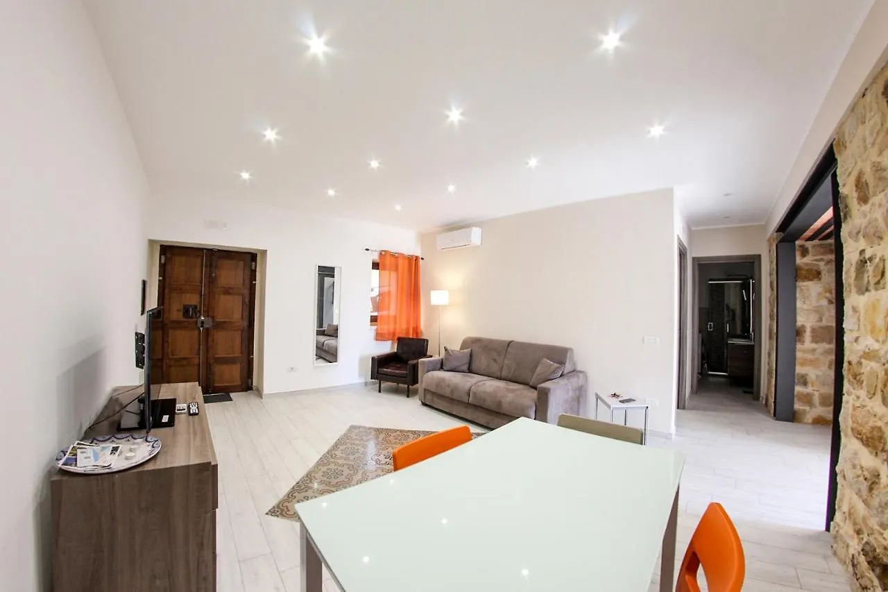Apartment Casavacanze Natoli Castel di Tusa