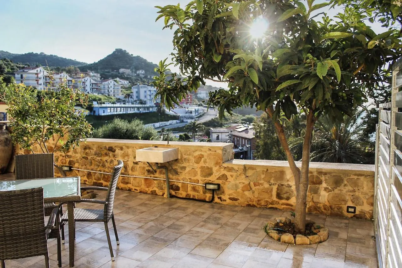 Apartment Casavacanze Natoli Castel di Tusa